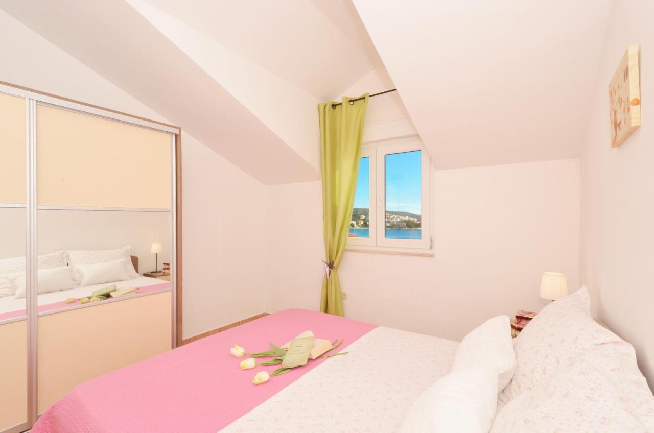 Apartmani Basic Rogoznica Rogoznica  Exteriér fotografie