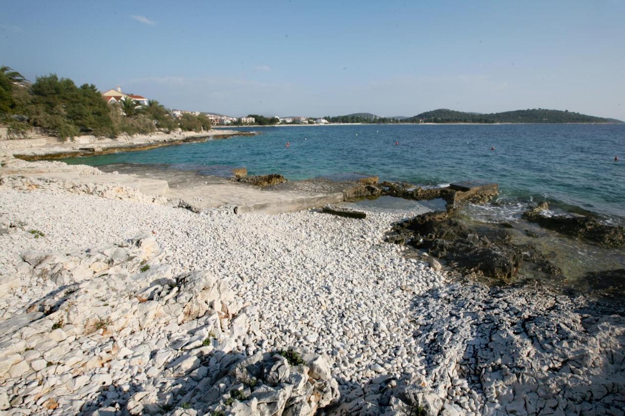 Apartmani Basic Rogoznica Rogoznica  Exteriér fotografie